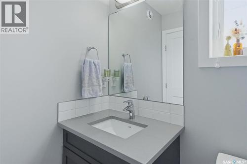 187 Newton Way, Saskatoon, SK 
