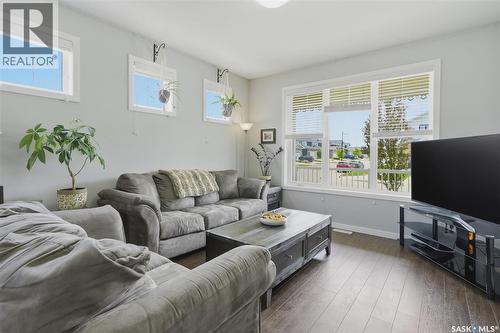 187 Newton Way, Saskatoon, SK 