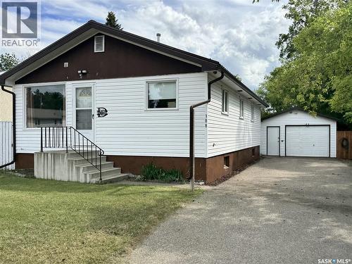 308 7Th Avenue W, Biggar, SK 