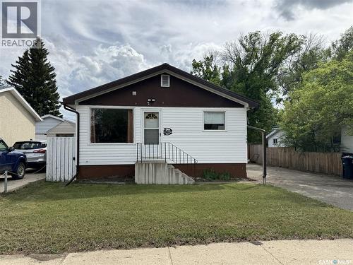 308 7Th Avenue W, Biggar, SK 