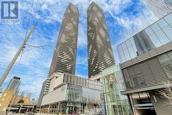 5008 - 55 COOPER STREET Toronto, ON M5E 0G1