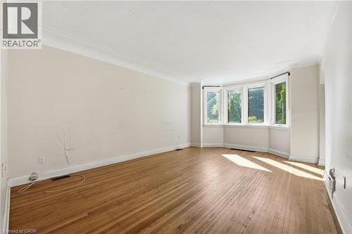 352 Parkside Drive, Waterdown, ON 