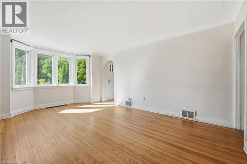 352 Parkside Drive, Waterdown, ON 
