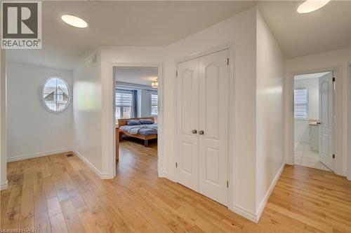 729 Keats Way, Waterloo, ON 