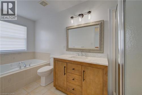729 Keats Way, Waterloo, ON 