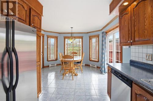 1 Greenwood Street E, Creston South, NL 