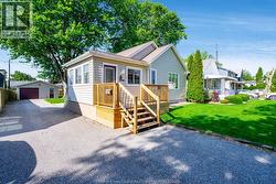 102 Marlborough STREET East Leamington, ON N8H 1X3