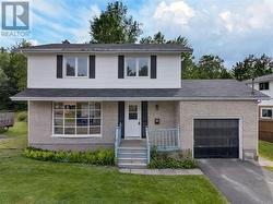 1819 Oriole Drive  Sudbury, ON P3E 2W5