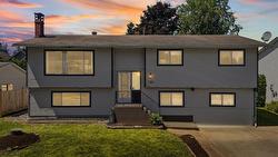 6161 DUNDEE PLACE|Sardis South  Chilliwack, BC V2R 2H1