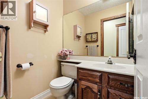 206 Willoughby Crescent, Saskatoon, SK 