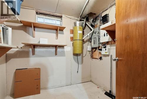 206 Willoughby Crescent, Saskatoon, SK 