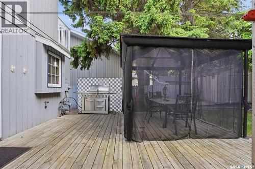 206 Willoughby Crescent, Saskatoon, SK 