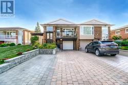 3606 TWINMAPLE DRIVE Mississauga, ON L4Y 3R1
