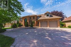 399 GOLF LINKS ROAD  Hamilton, ON L9G 4G6