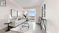 811 - 50 DISERA DRIVE Vaughan, ON L4J 9E9