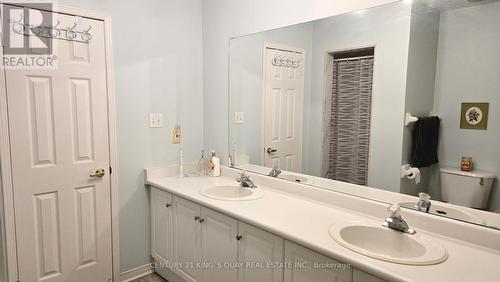 1 Ostick Street, Aurora, ON 