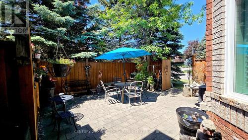 1 Ostick Street, Aurora, ON 