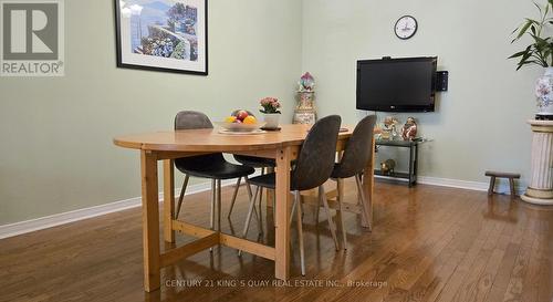 1 Ostick Street, Aurora, ON 
