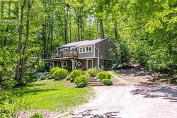 63 HURONWOODS DRIVE  Oro-Medonte, ON L0K 1E0