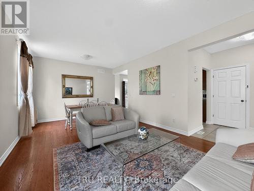 Living Room - 3 - 200 Celtic Ridge Crescent, Ottawa, ON 