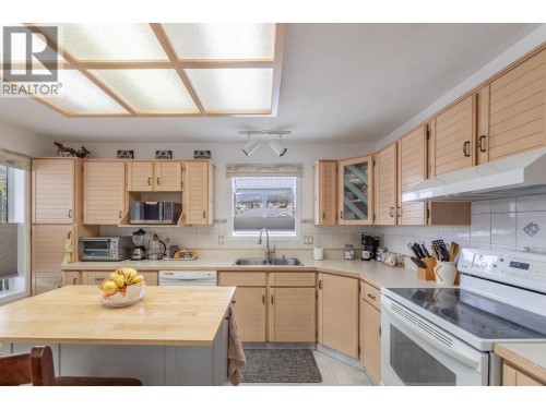 62 Dauphin Avenue Unit# 202, Penticton, BC 