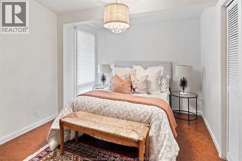 3521 Ouellette, Windsor, ON 