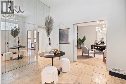 3521 Ouellette, Windsor, ON 