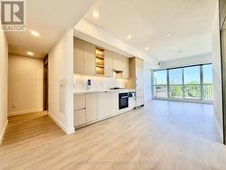 529 - 75 BILLES HEIGHTS Toronto, ON M2K 0J8