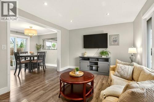 120 Chilton Drive, Hamilton, ON 