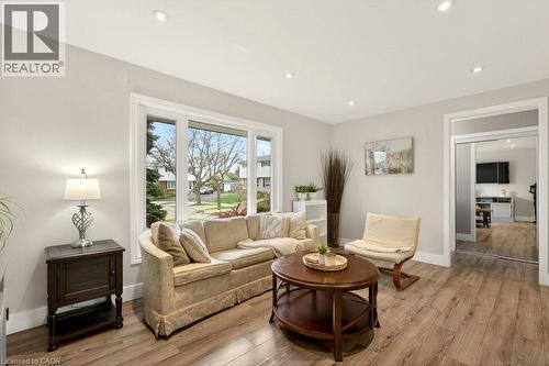 120 Chilton Drive, Hamilton, ON 