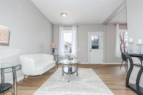 119 Perth Ave, Winnipeg, MB 