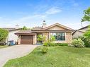 35 Point West Dr, Winnipeg, MB 
