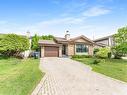 35 Point West Dr, Winnipeg, MB 