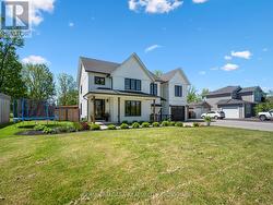 1623 BERTIE STREET Fort Erie (Crescent Park), ON L2A 5M4