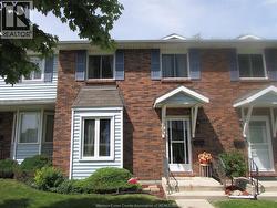 7 Cherry LANE Unit# 5 Leamington, ON N8H 5A4