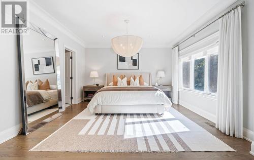 8 Cumberland Drive, Mississauga, ON 