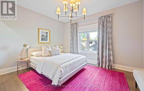 8 Cumberland Drive, Mississauga, ON 