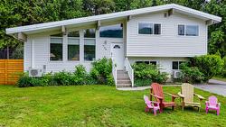 126 Bernard Nelson Crescent  Revelstoke, BC V0E 2S0