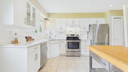 2483 Chieftain Road, West Kelowna, BC 