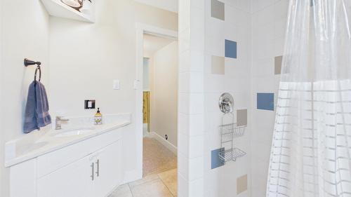 2483 Chieftain Road, West Kelowna, BC 