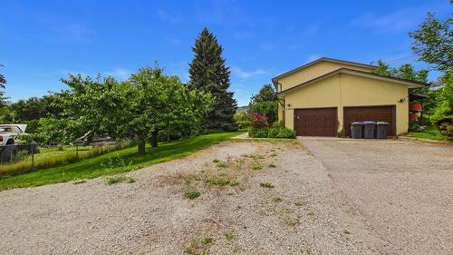 2483 Chieftain Road, West Kelowna, BC 