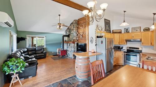875 Sheep Creek Road, Kaleden, BC 