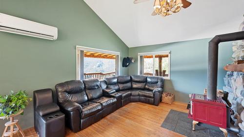 875 Sheep Creek Road, Kaleden, BC 