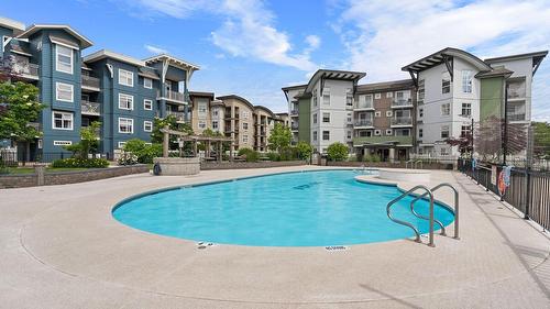 317-533 Yates Road, Kelowna, BC 