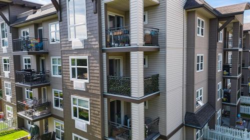 317-533 Yates Road, Kelowna, BC 