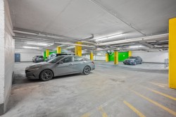 Garage - 