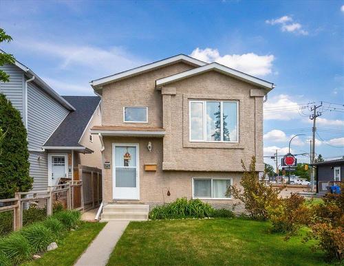 347 Inglewood Street  Winnipeg, MB R3J 1X3