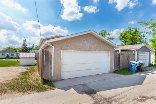 347 Inglewood Street, Winnipeg, MB 