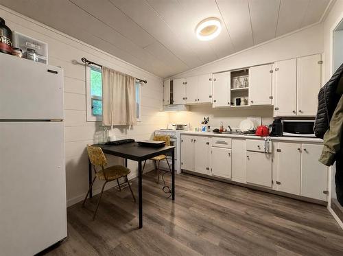 8 27Th Street, Brandon, MB 