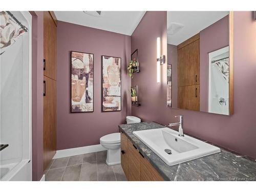49 Chanterelle St, Greater Lakeburn, NB 